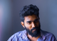 Waarom steeds meer mannen hun tondeuse opbergen